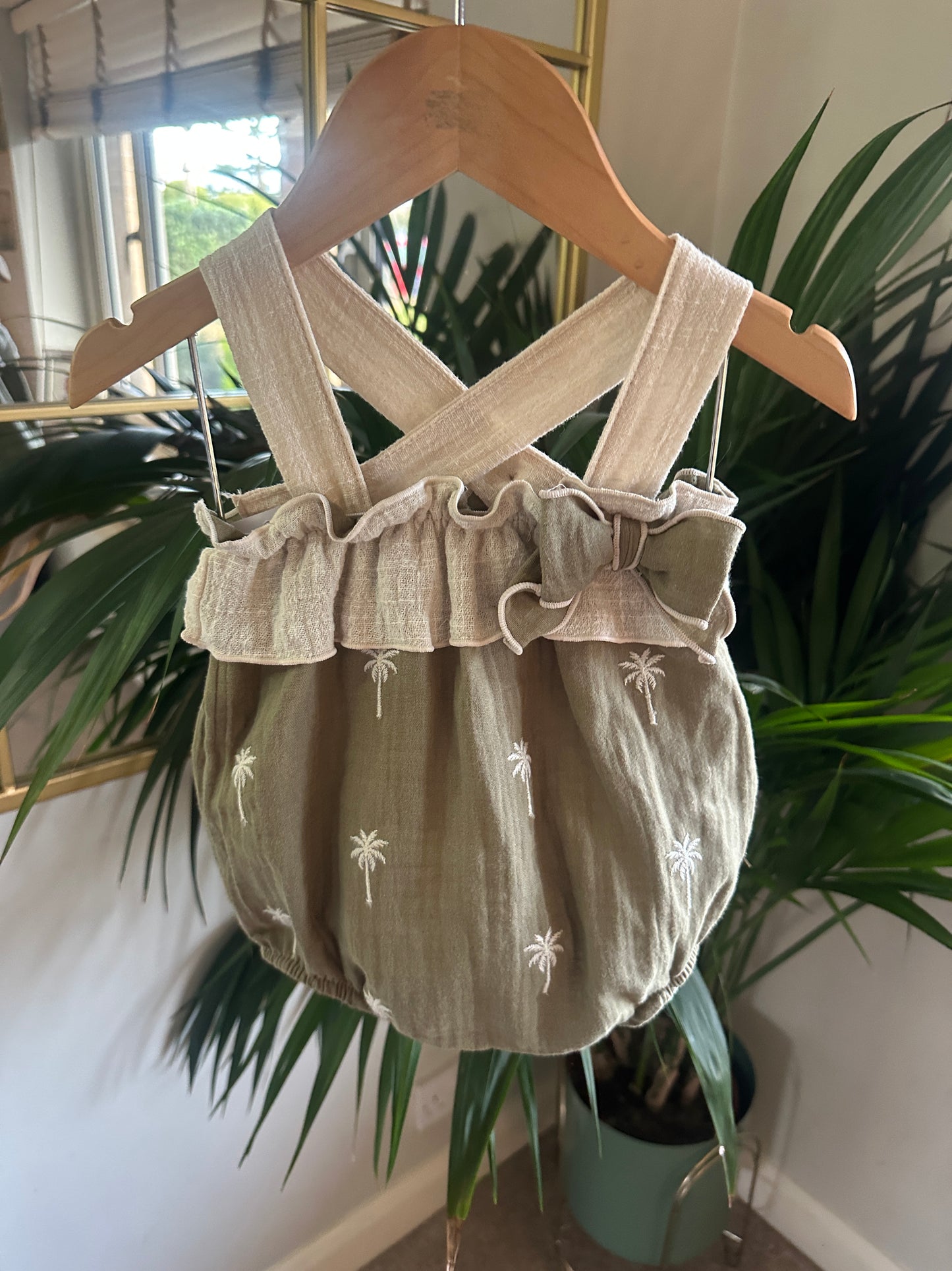 Calamaro Baby Palm Print Romper | 3 to 24 Months