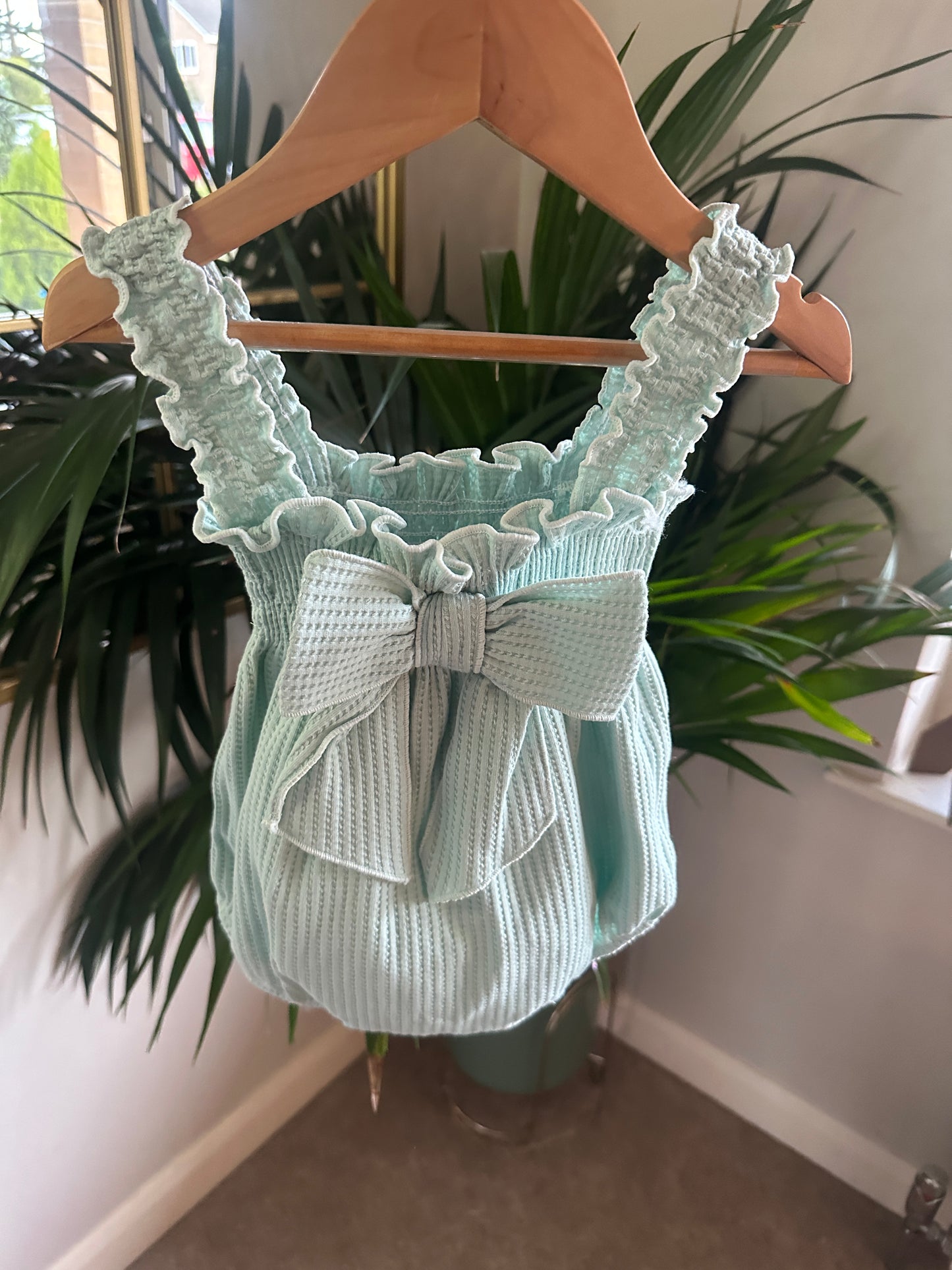 Calamaro Baby Bow Romper | 1 to 24 Months